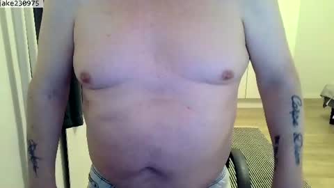 Snapshot of jake230975 chatting on 06-21-26, 07:27 Jake2309 online show from 06-21-26, 07:27