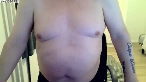 Snapshot of jake230975 chatting on 06-30-26, 06:42 Jake2309 online show from 06-30-26, 06:42
