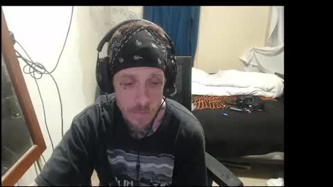 Snapshot of jake265897 chatting on 06-18-26, 05:51 showingitoff online show from 06-18-26, 05:51