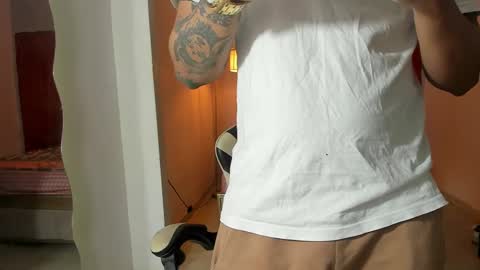 Snapshot of jake_pons chatting on 03-09-25, 02:07 Jake Pons online show from 03-09-25, 02:07