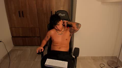 Snapshot of jake_pons chatting on 11-13-25, 10:58 Jake Pons online show from 11-13-25, 10:58