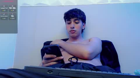 Snapshot of jake_tripp chatting on 11-28-25, 06:16 jake_tripp online show from 11-28-25, 06:16