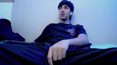 Snapshot of jake_tripp chatting on 12-15-25, 04:17 jake_tripp online show from 12-15-25, 04:17