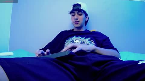 Snapshot of jake_tripp chatting on 12-19-25, 04:19 jake_tripp online show from 12-19-25, 04:19