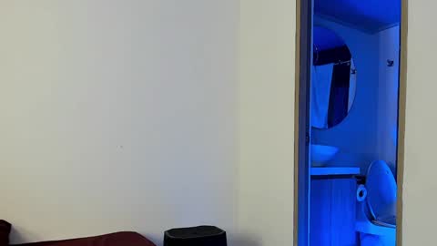 Santiago online show from 02-08-25, 10:39