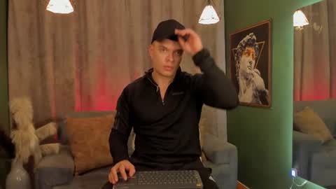 Snapshot of jakee_tyler chatting on 06-19-26, 06:12 Jake Tyler online show from 06-19-26, 06:12