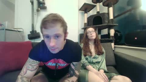 Snapshot of jakefoundglory chatting on 11-25-25, 10:21 Jake online show from 11-25-25, 10:21