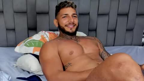 my name is sebas If you come here dont hesitate to say hello Im a guy who really likes having conversations and having hot online show from 02-06-26, 04:32
