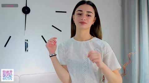 Iris online show from 11-29-25, 04:04