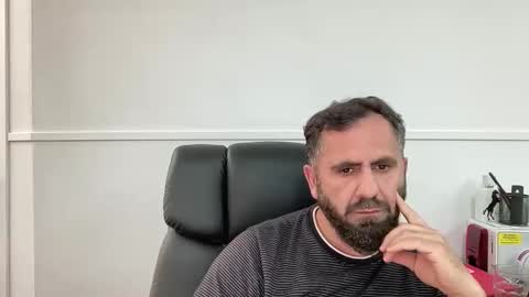 jam0786 online show from 10-22-25, 02:45