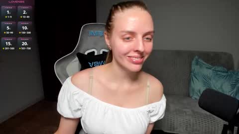 Sofia online show from 03-08-26, 08:34