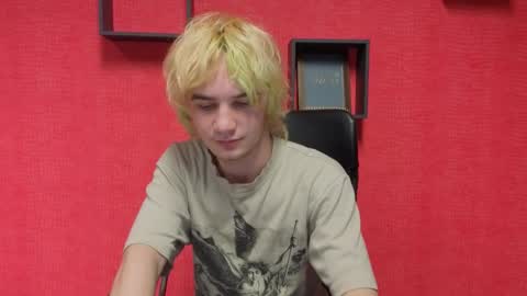 JameMiller online show from 04-07-26, 09:15