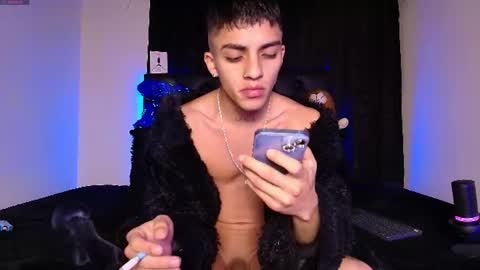 LeonardoInsta LeonardoperezcoPvt open online show from 06-11-26, 10:24