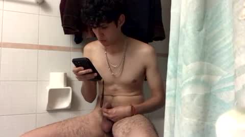 Snapshot of james2002og chatting on 11-15-25, 03:15 james2002og online show from 11-15-25, 03:15