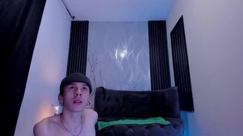 james_adamss_ online show from 01-15-26, 08:01