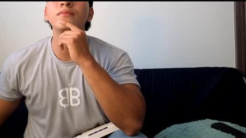 james_silva1 online show from 04-18-26, 08:53