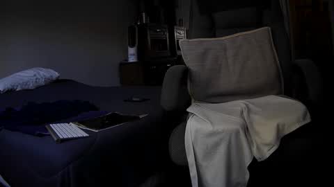 James Bondage online show from 11-01-25, 04:09