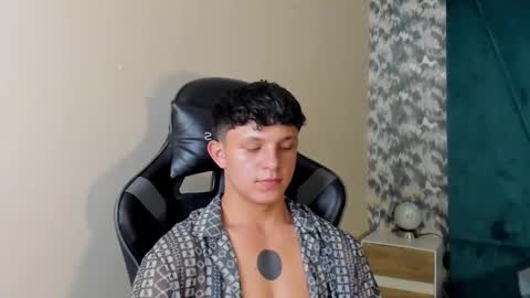 Snapshot of jamesgolden_ chatting on 02-28-25, 11:45 jamesgolden_ online show from 02-28-25, 11:45