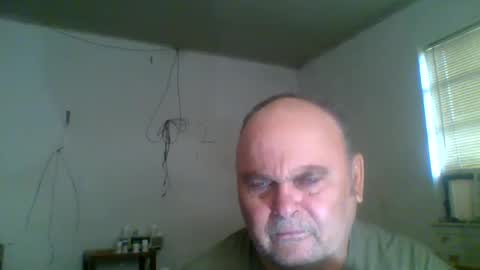 Hey online show from 09-14-25, 02:05