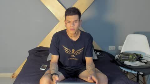 Snapshot of jamesinked_ chatting on 12-05-24, 06:11 Jamesinked  online show from 12-05-24, 06:11