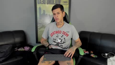 Snapshot of jamesinked_ chatting on 12-15-24, 03:53 Jamesinked  online show from 12-15-24, 03:53