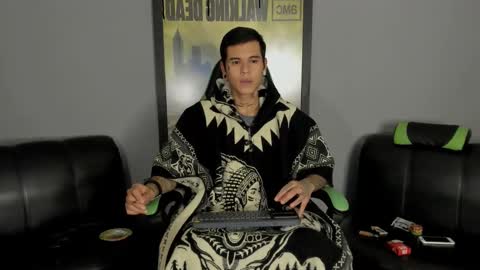 Snapshot of jamesinked_ chatting on 02-27-25, 03:04 Jamesinked  online show from 02-27-25, 03:04