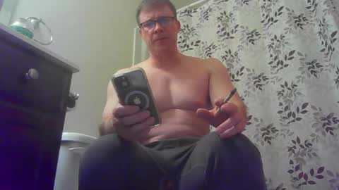 Snapshot of jamesjewels chatting on 03-05-25, 02:46 jamesjewels online show from 03-05-25, 02:46