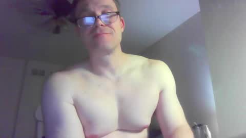 Snapshot of jamesjewels chatting on 03-06-25, 04:08 jamesjewels online show from 03-06-25, 04:08