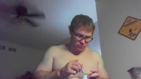 Snapshot of jamesjewels chatting on 10-05-25, 02:10 jamesjewels online show from 10-05-25, 02:10