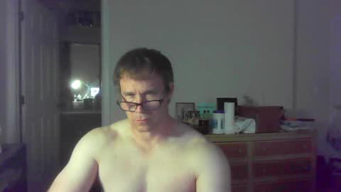 Snapshot of jamesjewels chatting on 10-08-25, 01:03 jamesjewels online show from 10-08-25, 01:03