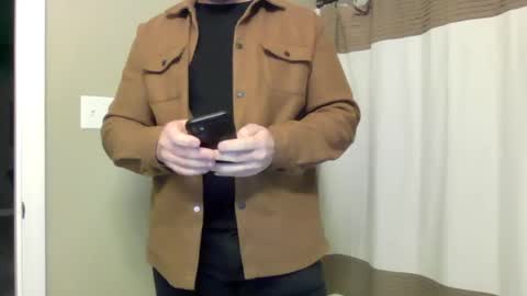 Snapshot of jamesmckendree chatting on 01-21-25, 01:08 jamesmckendree online show from 01-21-25, 01:08