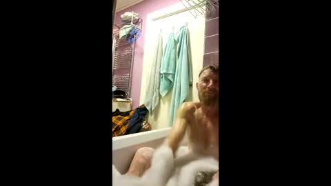 jamesmorganfigg910 online show from 04-10-26, 08:24