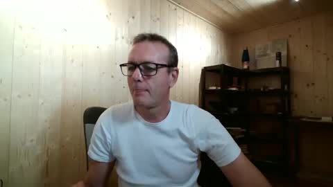 Snapshot of jamesperry38r chatting on 01-25-25, 02:25 James online show from 01-25-25, 02:25