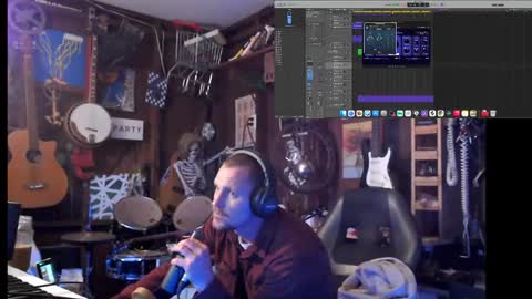 Jameswebbscope online show from 10-14-25, 02:23