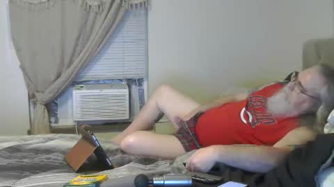 jamielove1975 online show from 04-01-26, 02:12