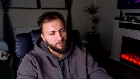 Snapshot of jamienoxus chatting on 02-02-26, 06:56 Robbie online show from 02-02-26, 06:56