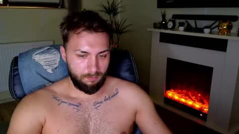 Snapshot of jamienoxus chatting on 05-12-26, 05:37 Robbie online show from 05-12-26, 05:37