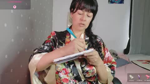 Snapshot of jane_atwood_ chatting on 05-07-26, 03:17 Jane Atwood online show from 05-07-26, 03:17