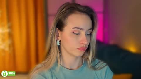 Snapshot of jane_bloempje chatting on 01-26-25, 02:24 Jane and sheron online show from 01-26-25, 02:24