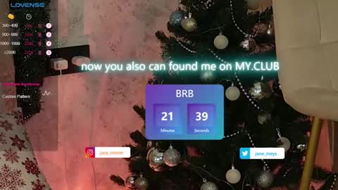 Snapshot of jane_meys chatting on 01-04-25, 11:11 your kitty JANE roawww online show from 01-04-25, 11:11