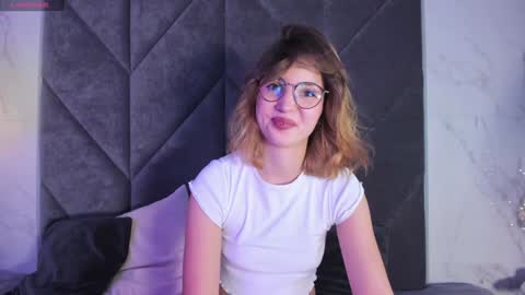 Snapshot of jane_pearl chatting on 02-06-25, 06:29 Jane online show from 02-06-25, 06:29