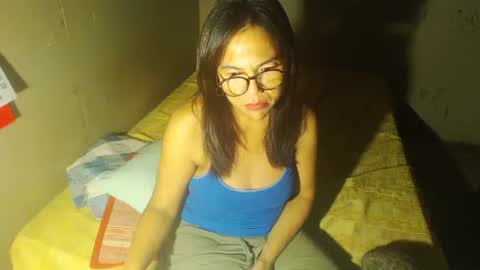 Snapshot of jane_phaiyoth69 chatting on 02-20-25, 09:33 JANE online show from 02-20-25, 09:33