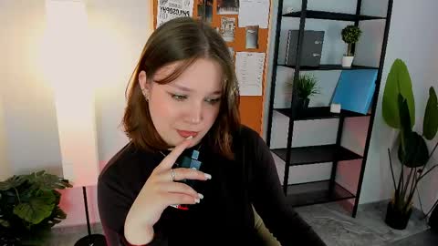 Jane online show from 04-21-26, 03:17