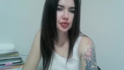 janeessa online show from 04-18-26, 07:18