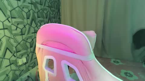 janeliciouse online show from 05-17-26, 02:09