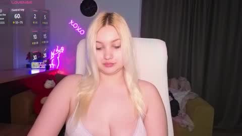 Jane online show from 03-15-26, 01:11