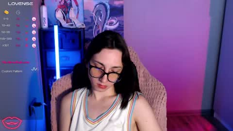Snapshot of janeroger chatting on 06-26-26, 01:54 Jane Roger online show from 06-26-26, 01:54