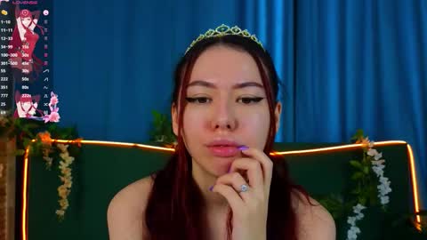 Jenifer online show from 11-17-25, 07:36