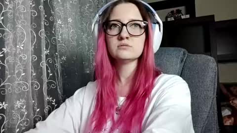 Persa online show from 04-29-26, 04:44