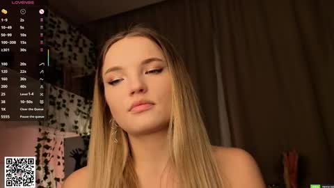 Hi Im Alice and here youll find something online show from 02-12-26, 06:19